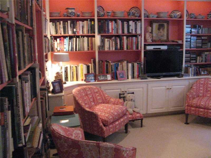 10 Blueberry Cove Road, 10