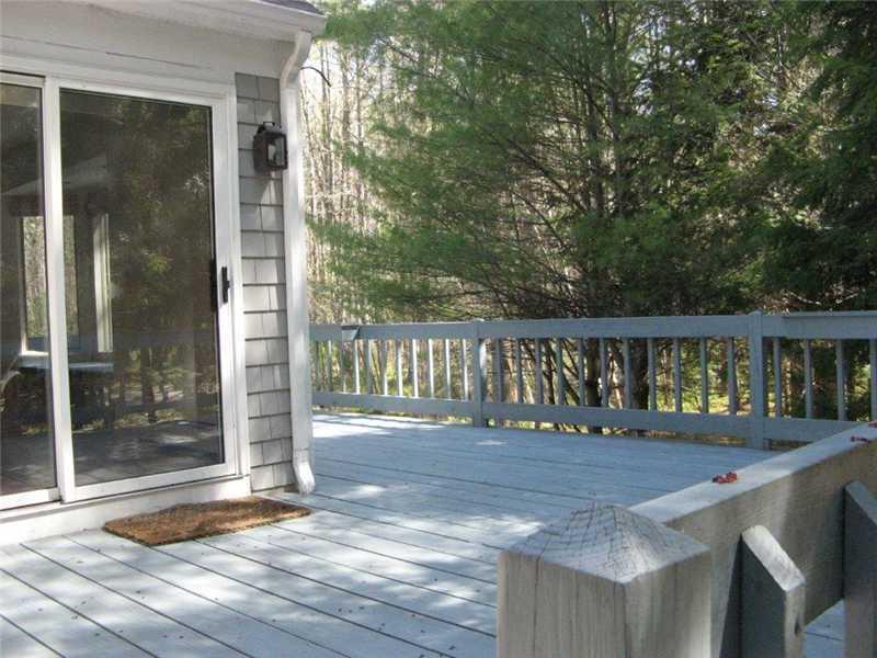 10 Blueberry Cove Road, 10
