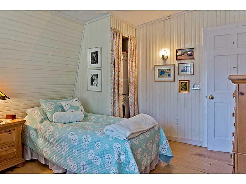 7 East Ramsdell Road