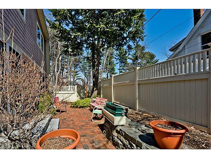 7 East Ramsdell Road