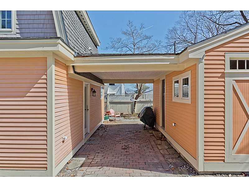 7 East Ramsdell Road