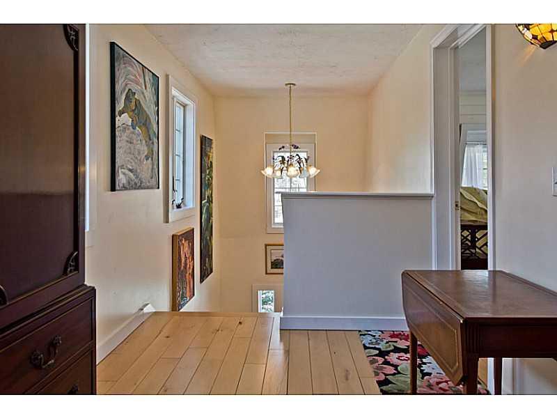 7 East Ramsdell Road