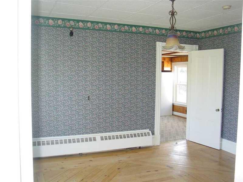38 River Road