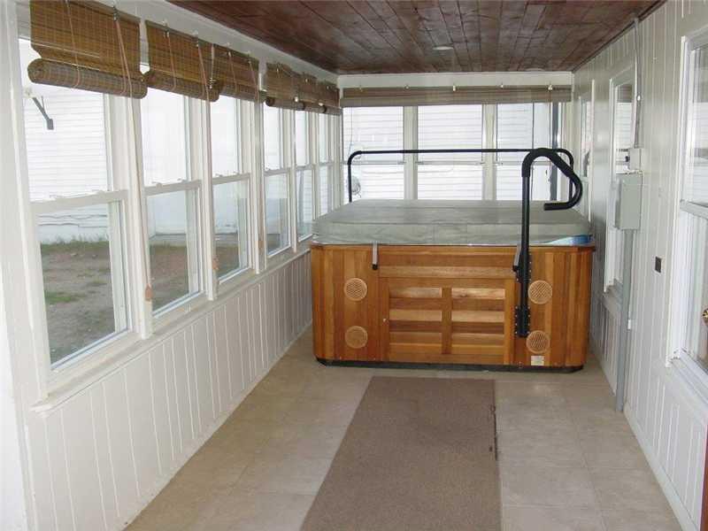 38 River Road