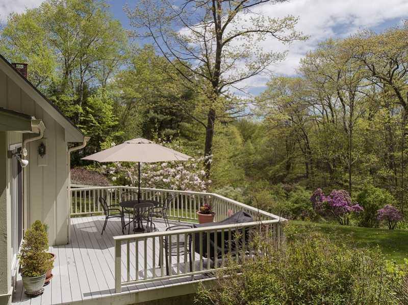37 Broad Cove Woods