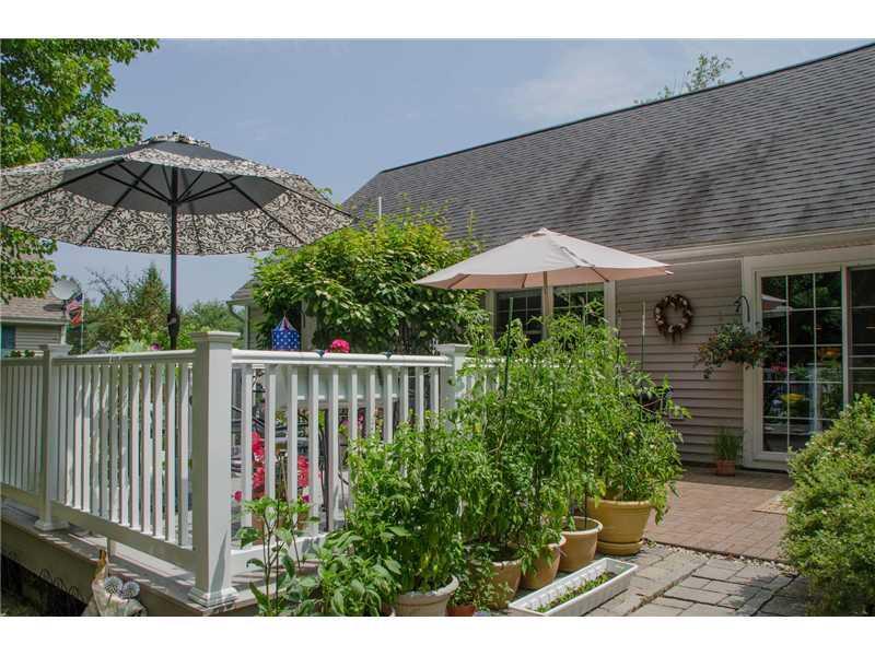 6 Coralburst Lane