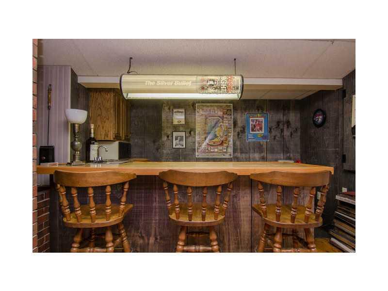 140 Lester Drive