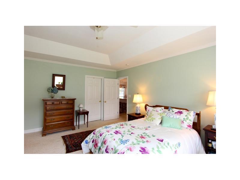 10 Stoney Creek Drive, 10