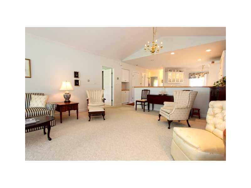 10 Stoney Creek Drive, 10