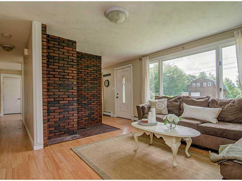 10 Small Hardy Road
