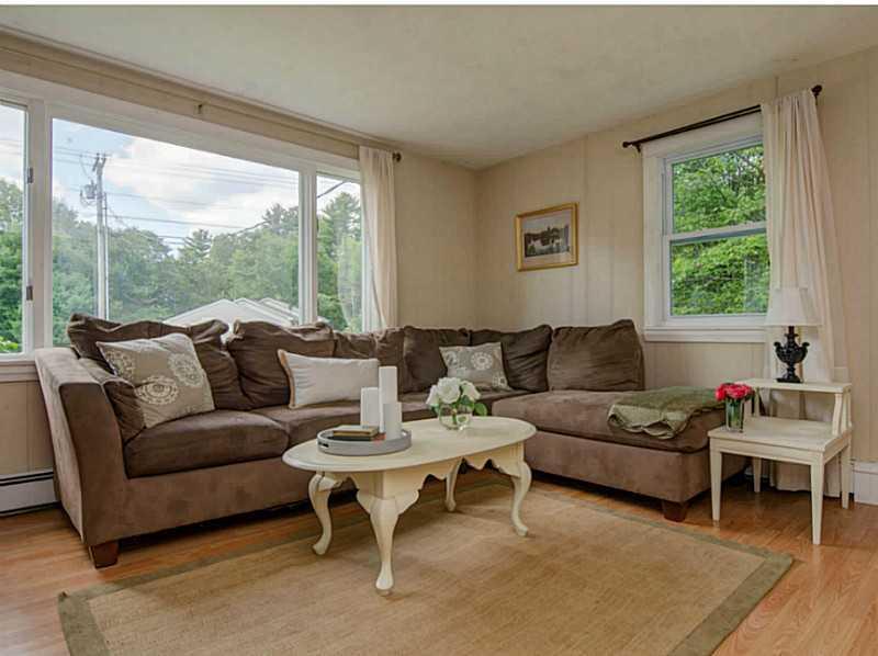 10 Small Hardy Road