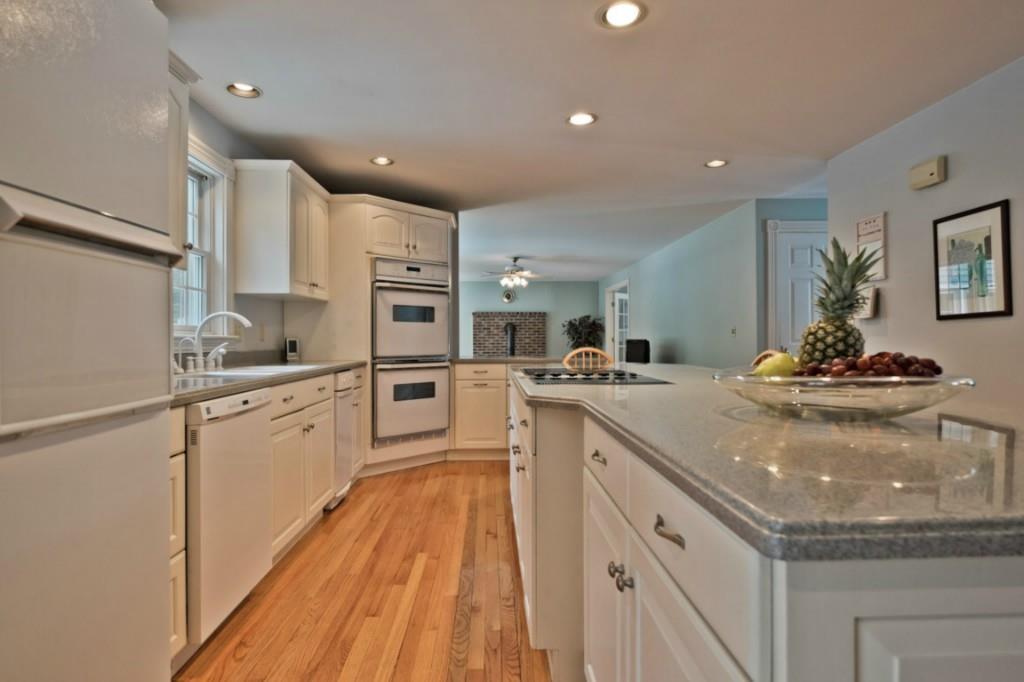 28 Rock Crest Drive