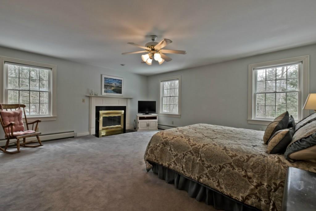 28 Rock Crest Drive