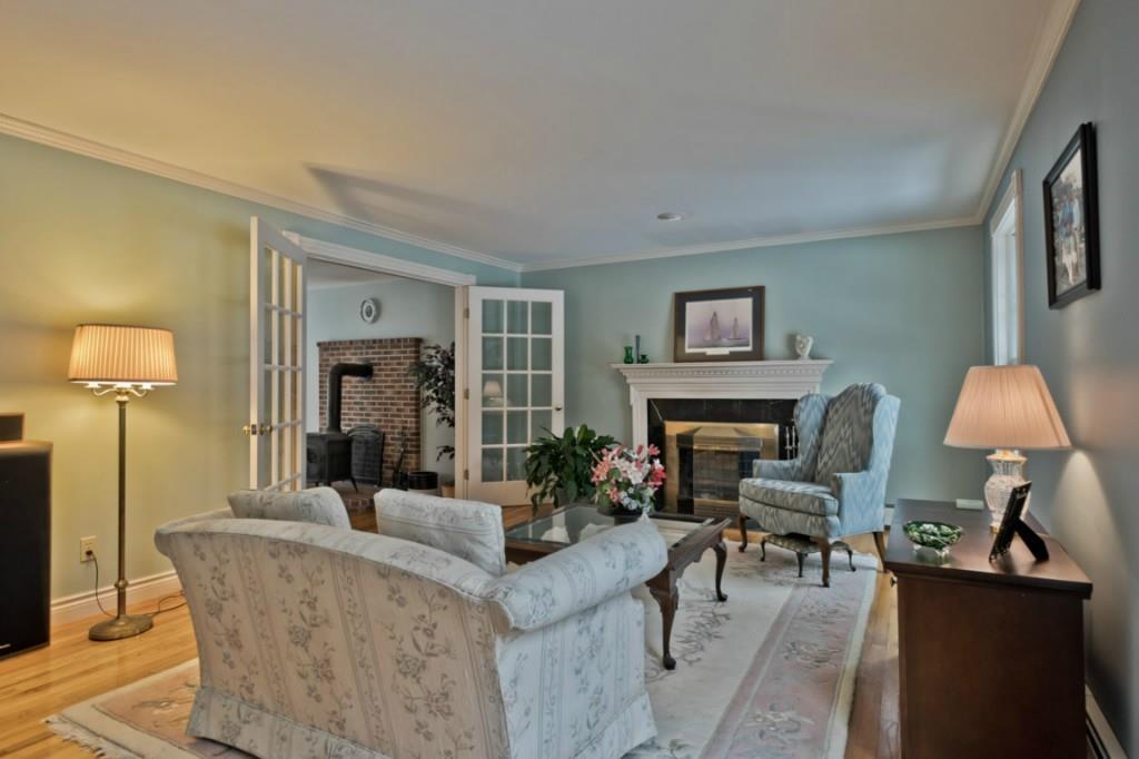 28 Rock Crest Drive