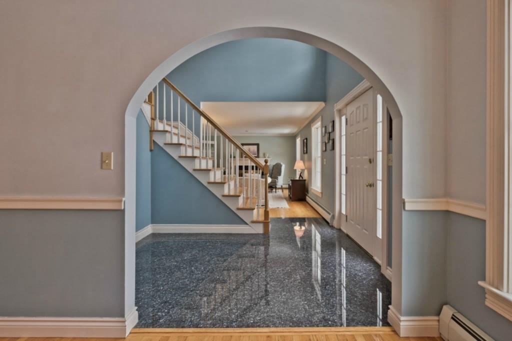 28 Rock Crest Drive