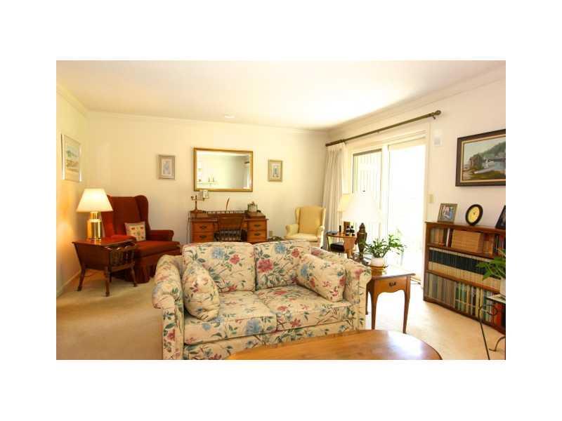 9 Wildwood Drive, 9