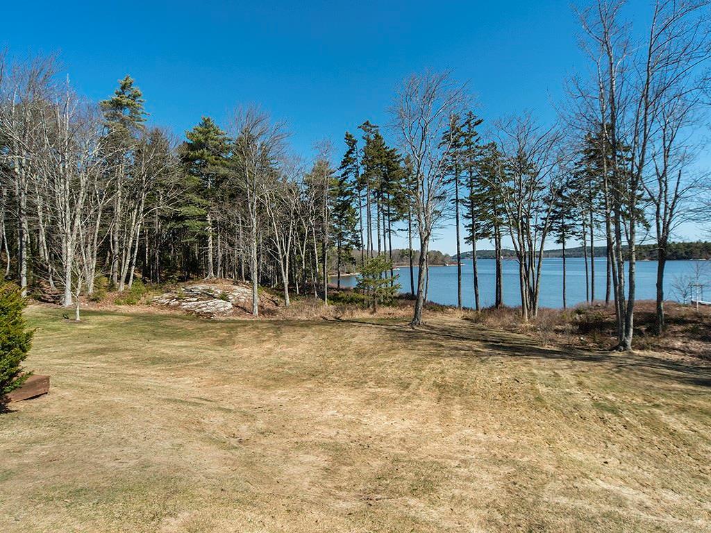 26 Rockland Rest Drive