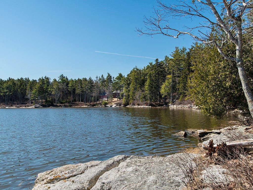 26 Rockland Rest Drive