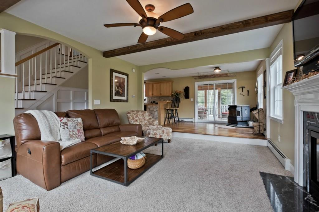 15 Goldenwood Drive