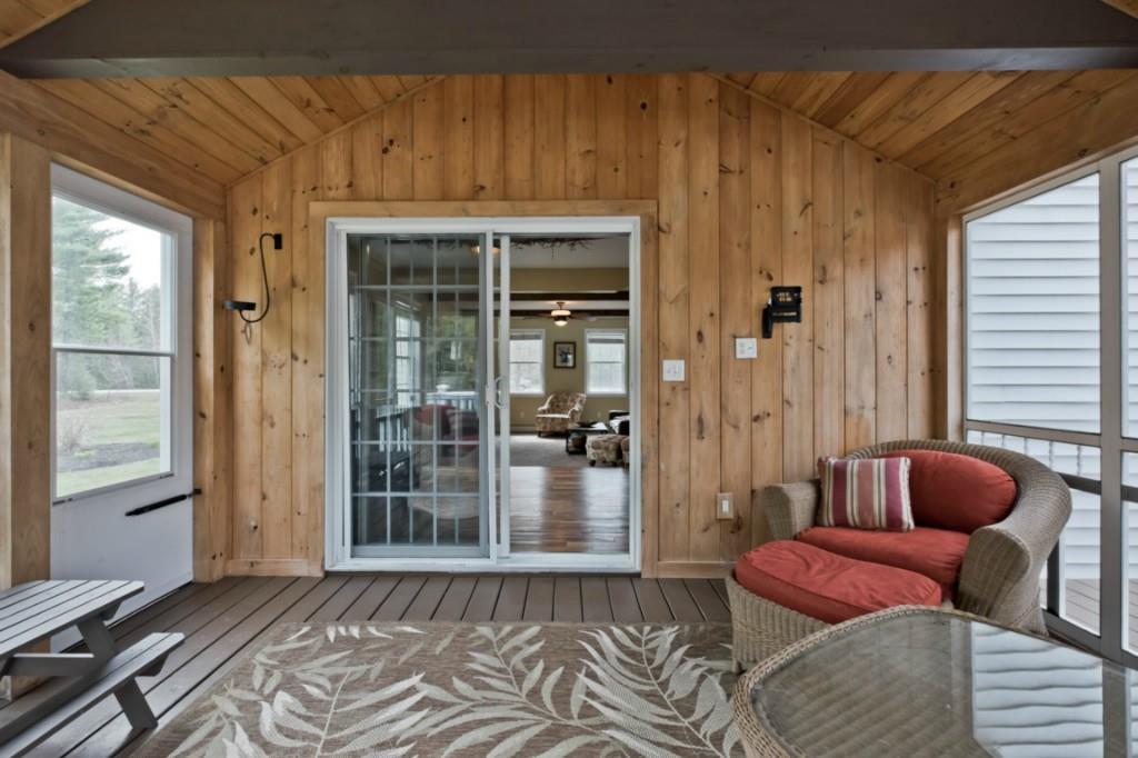 15 Goldenwood Drive