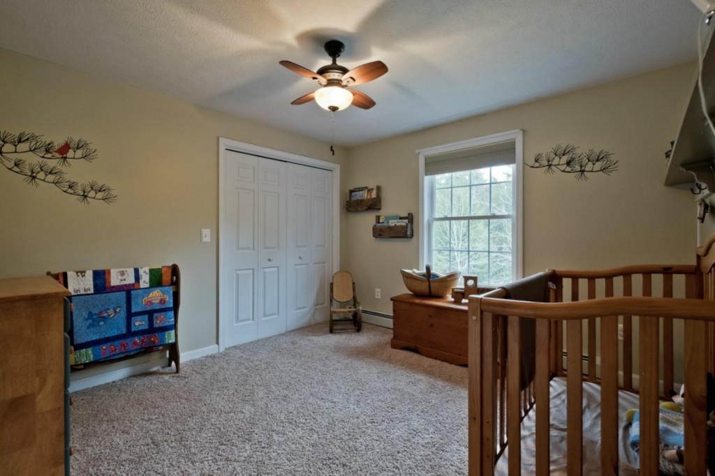 15 Goldenwood Drive