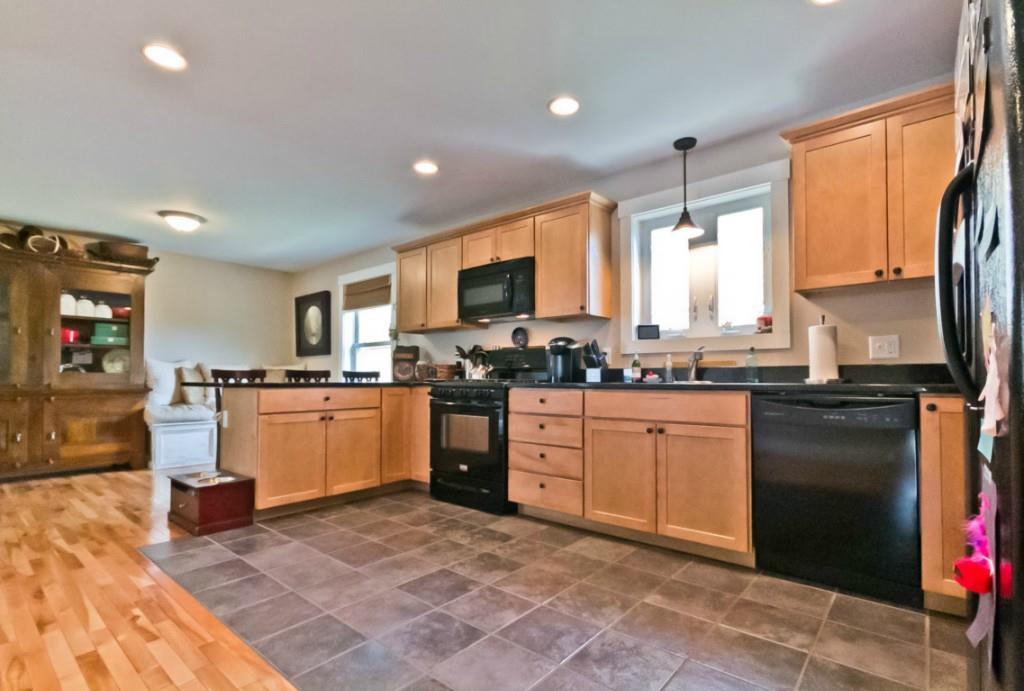 50 Grand View Avenue