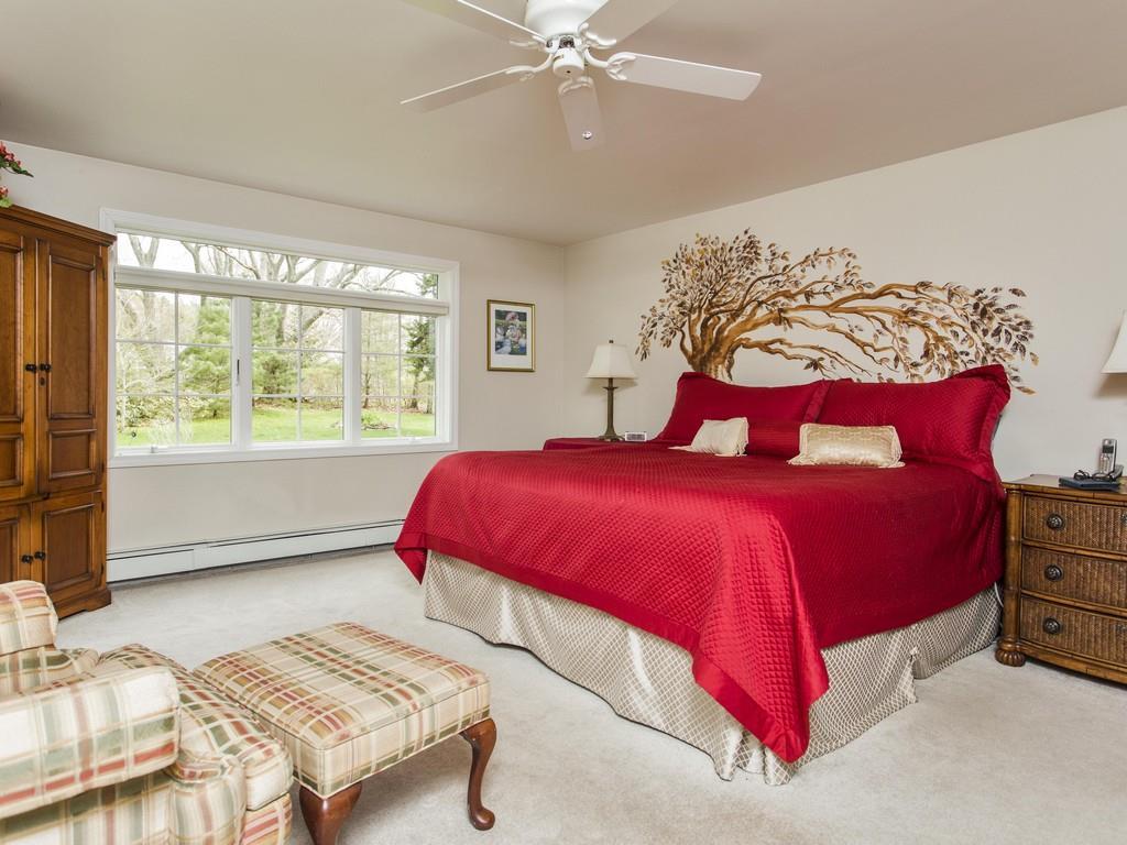 28 Broad Cove Road