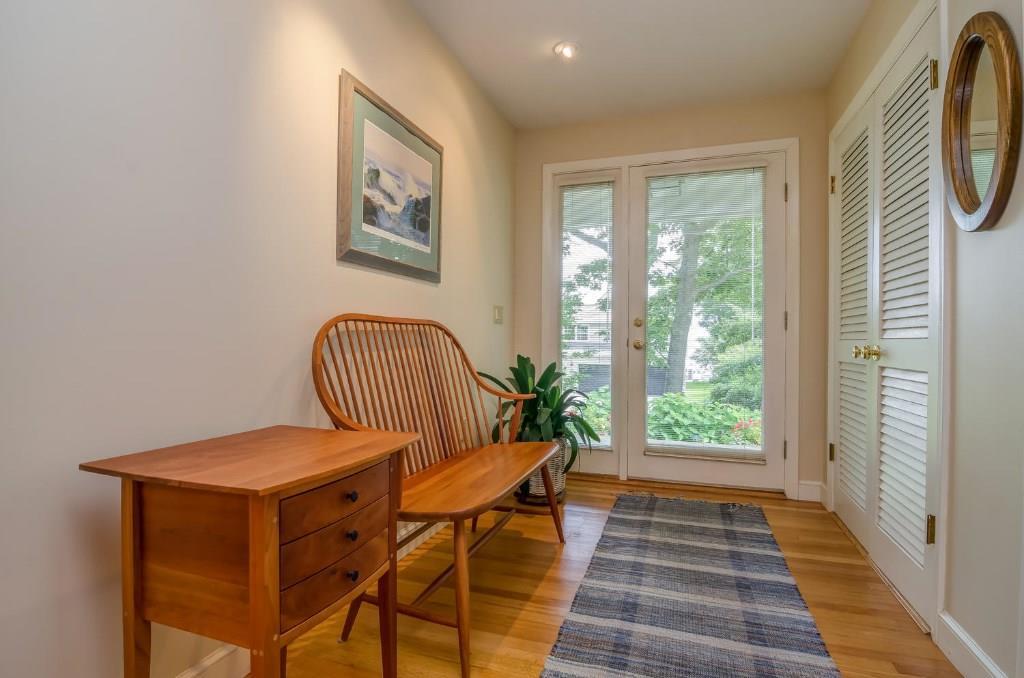 22 Pilot Point Road
