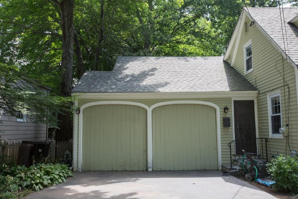 195 Bradley Street