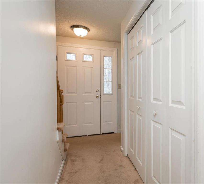 33 Upland Lane