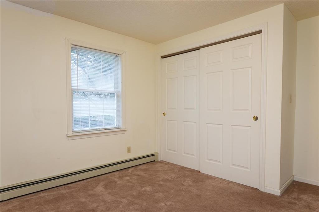 33 Upland Lane