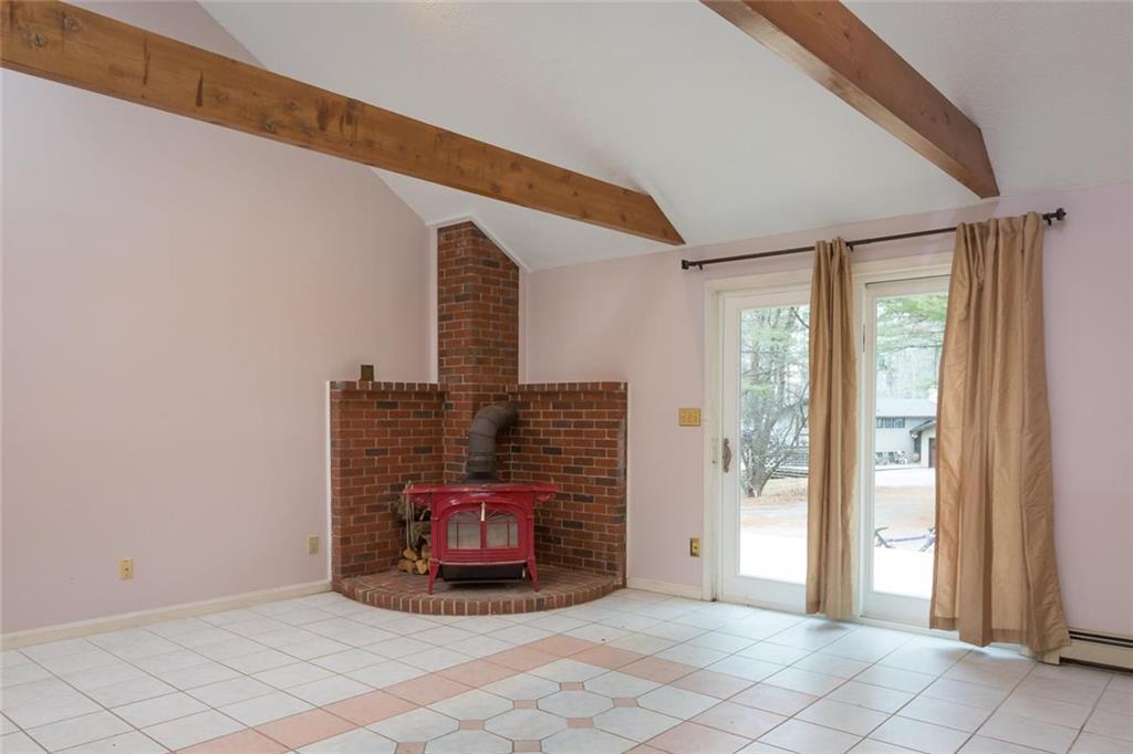 33 Upland Lane