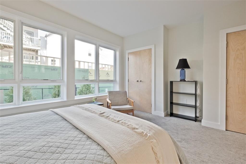 113 Newbury Street, 409