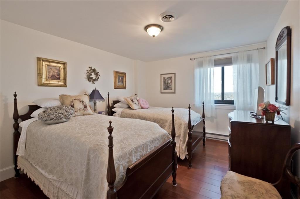 340 Eastern Promenade, 158