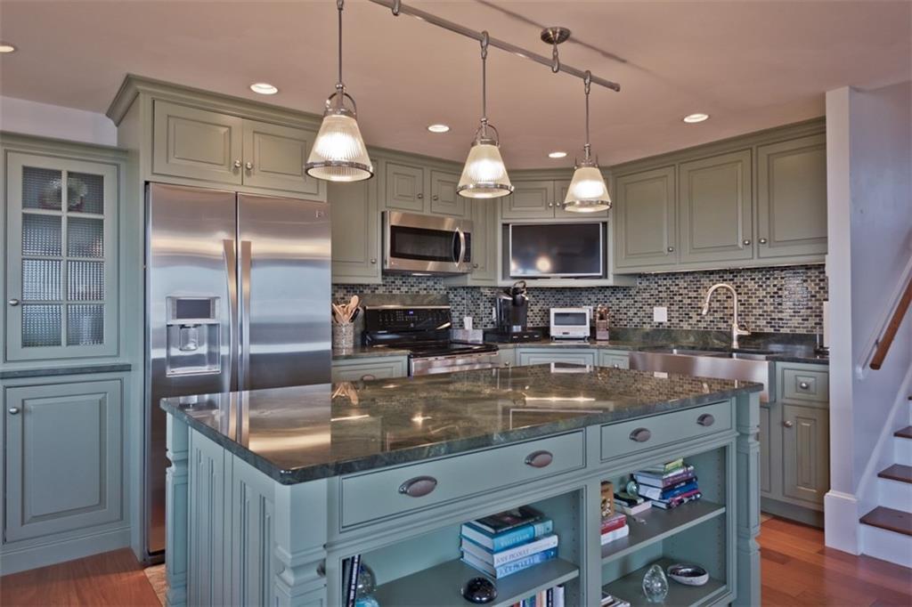 340 Eastern Promenade, 158