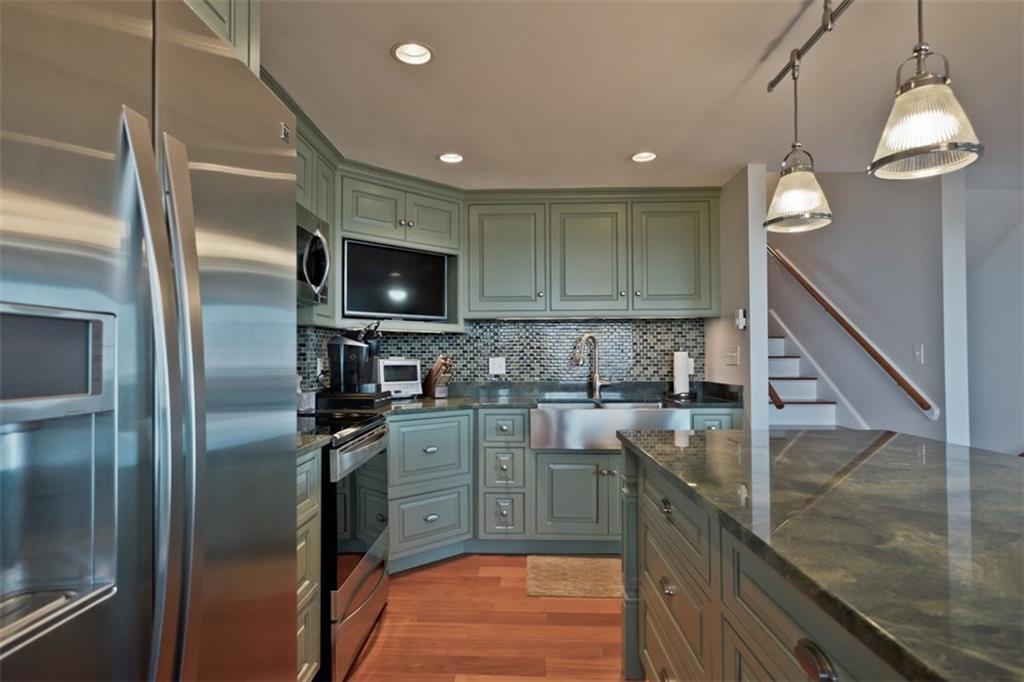 340 Eastern Promenade, 158