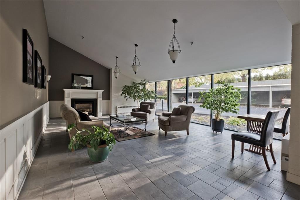 340 Eastern Promenade, 158