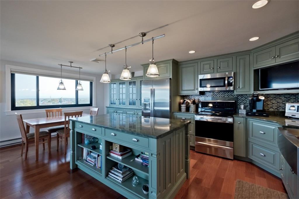 340 Eastern Promenade, 158