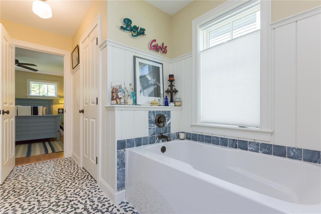 4 Ballantyne Drive