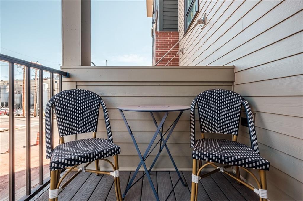 113 Newbury Street, 308