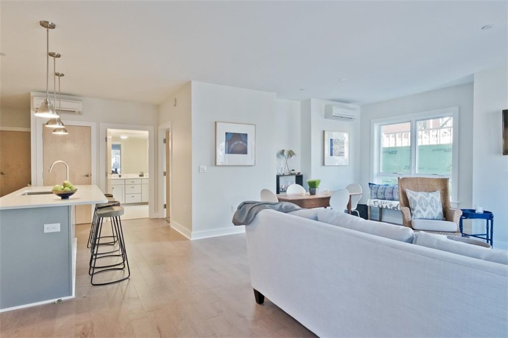 113 Newbury Street, 203