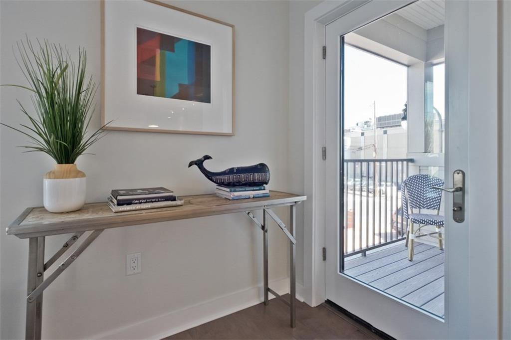 113 Newbury Street, 203