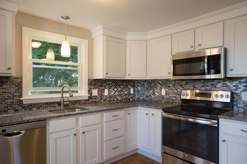 4 Mayflower Road