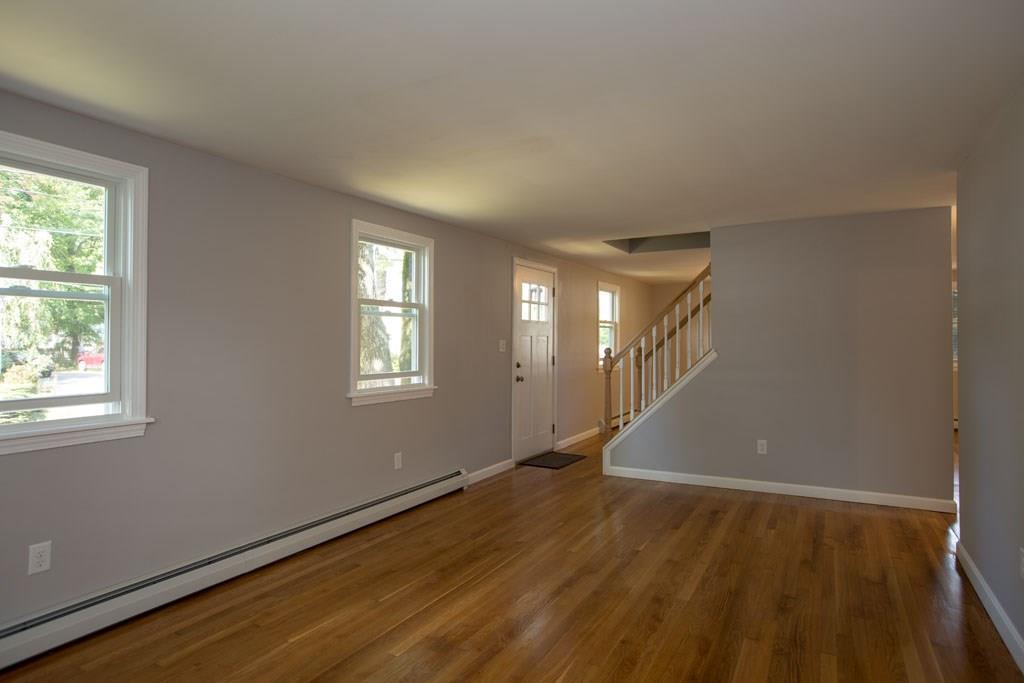 4 Mayflower Road