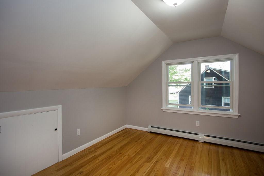 4 Mayflower Road