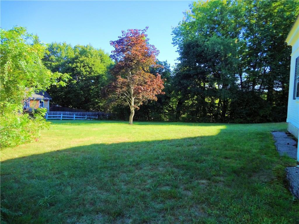 985 River Road