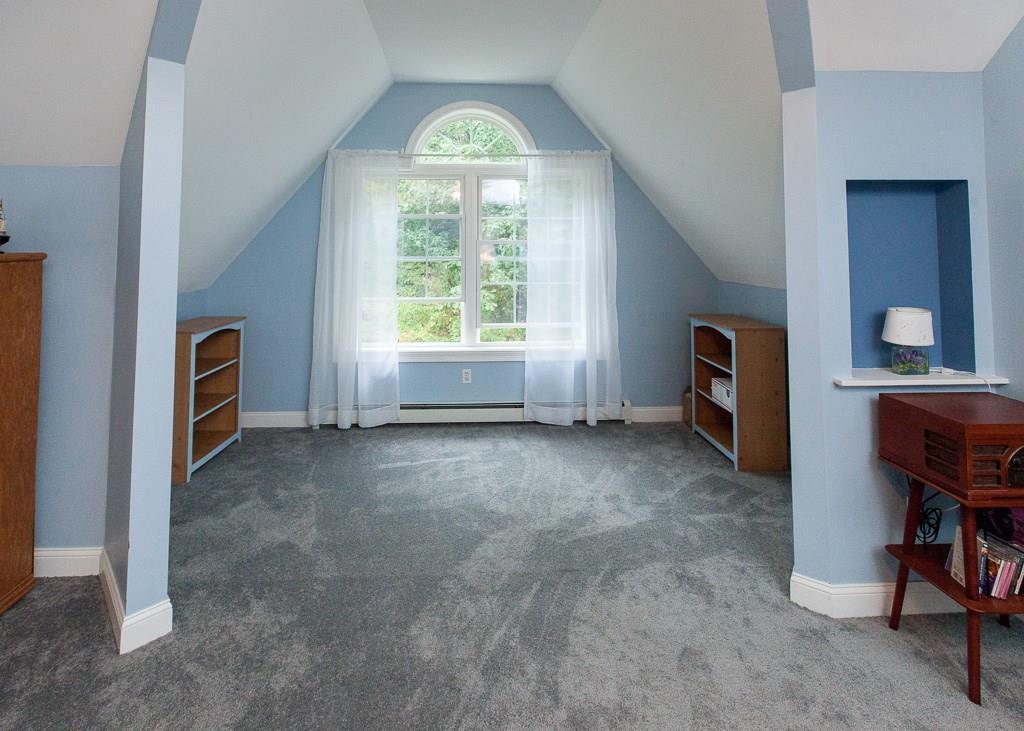 206 Broadturn Road