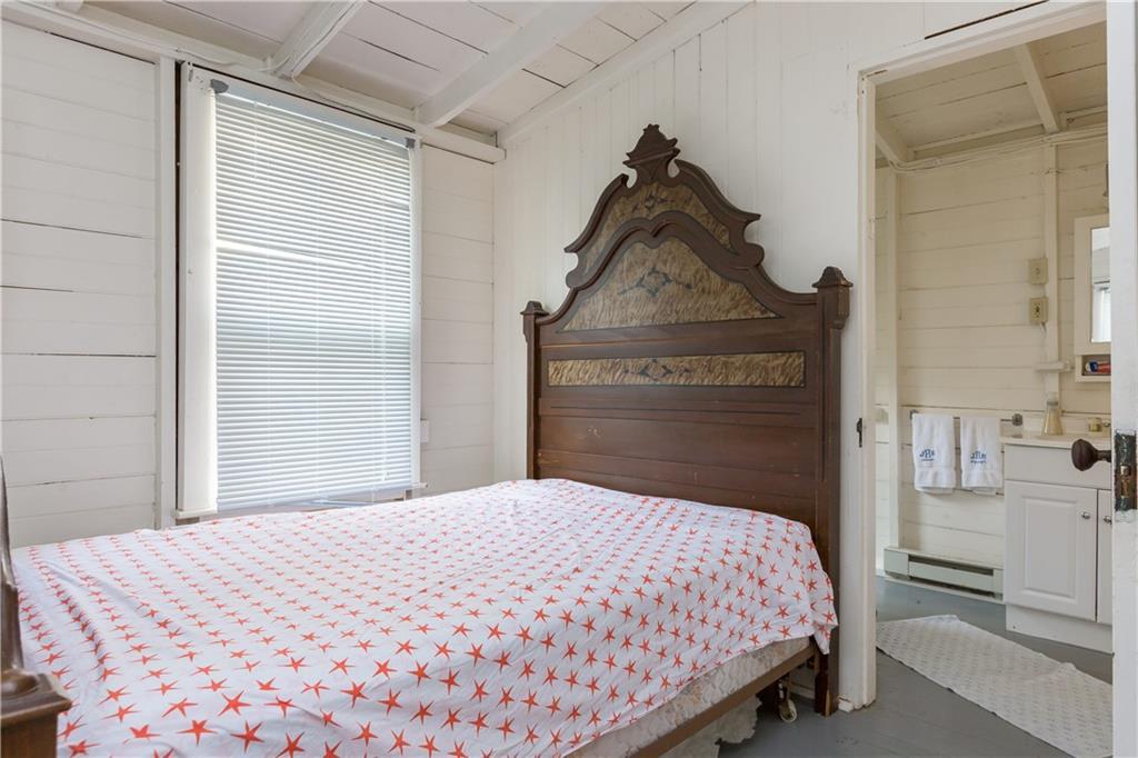 8 Saccarappa Lane