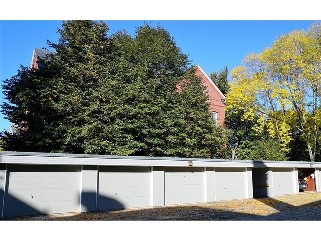 22 Carroll Street, 10