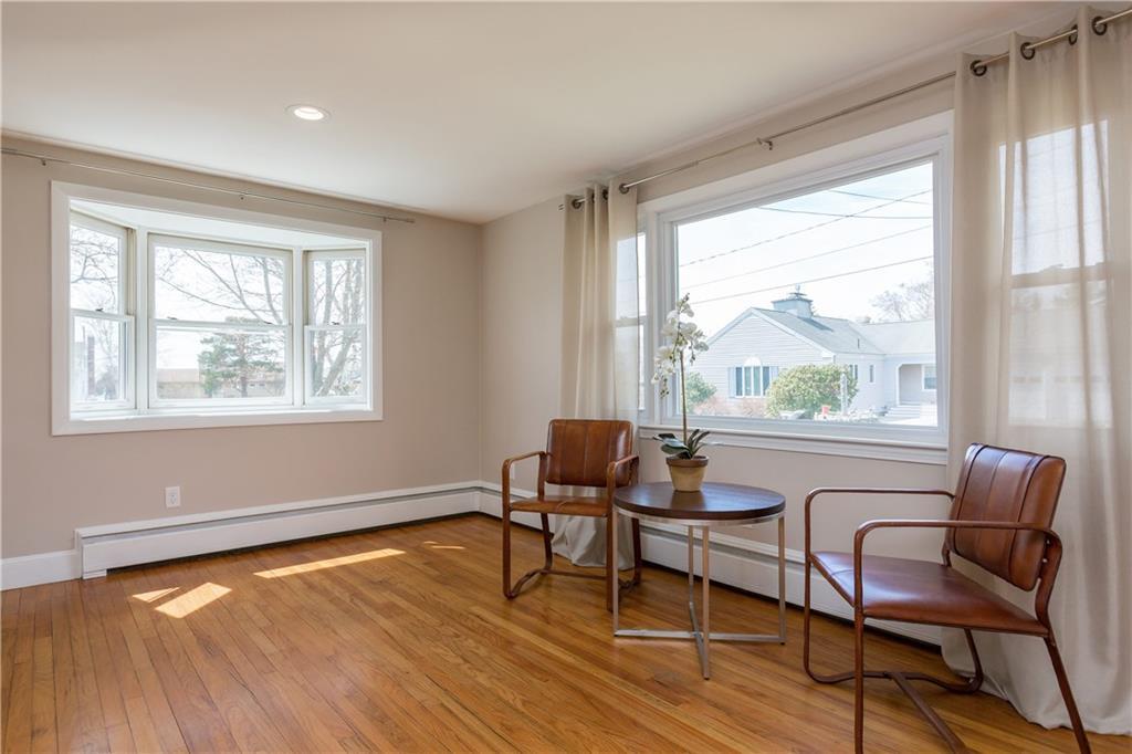 8 Crescent View Avenue